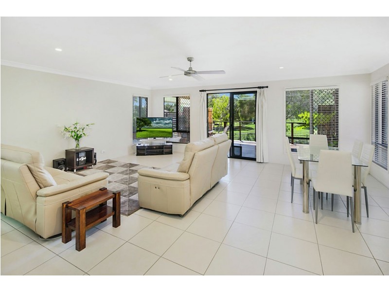 134a Dibar St, Wynnum QLD 4178