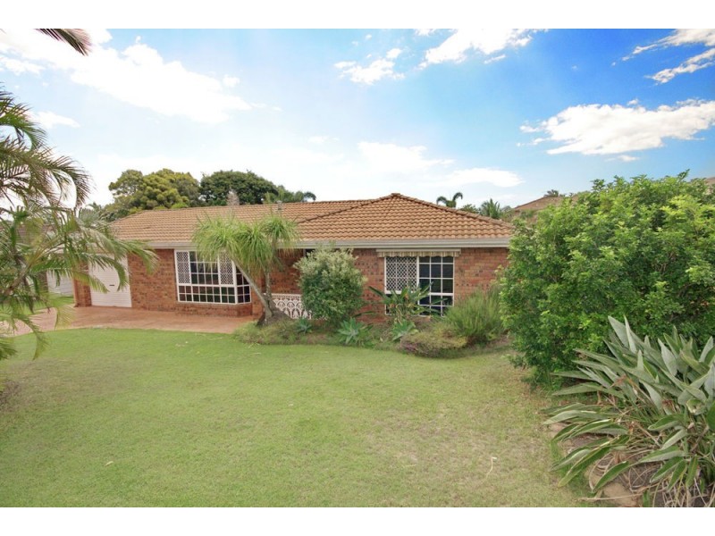 37 Teraglin Street, Manly West QLD 4179