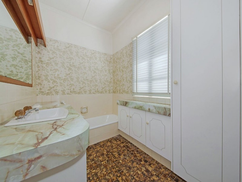 59 Joffre Street, Wynnum QLD 4178