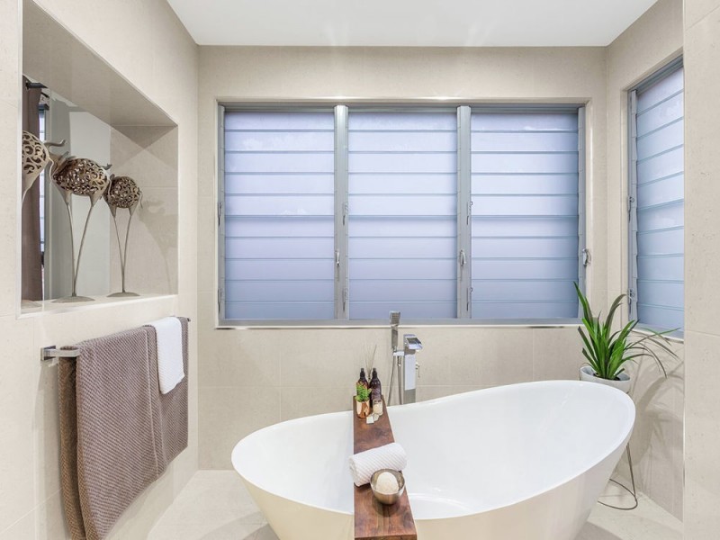 16 Adam Street, Wynnum QLD 4178