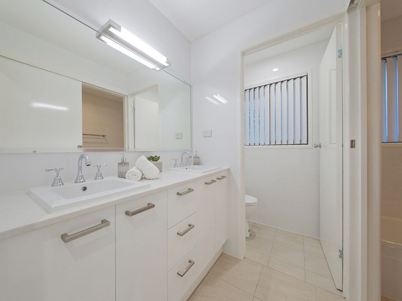 6 Bajimba Street, Manly West QLD 4179