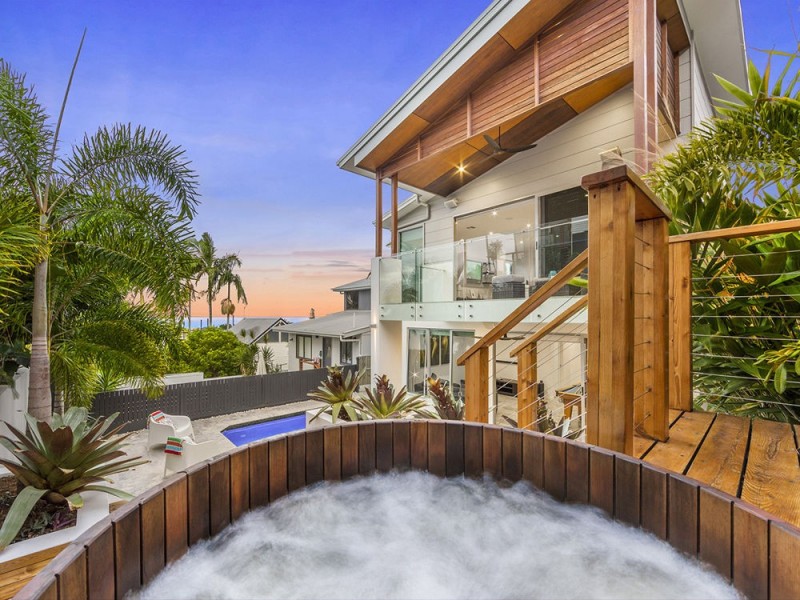 53 Adam Street, Wynnum QLD 4178