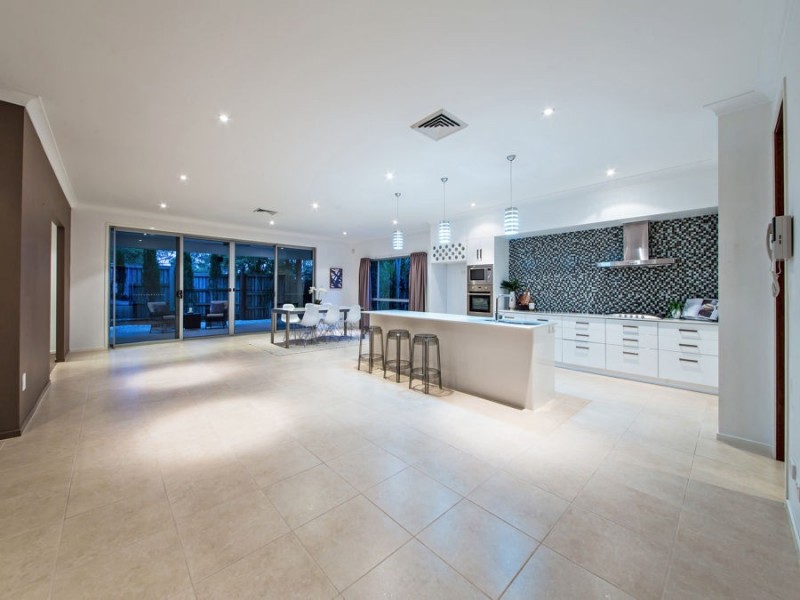 41 Talltrees Circuit, Wakerley QLD 4154