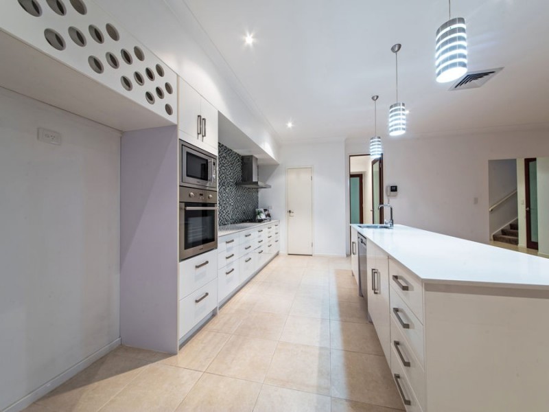 41 Talltrees Circuit, Wakerley QLD 4154