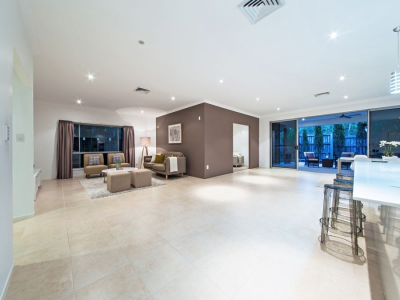 41 Talltrees Circuit, Wakerley QLD 4154