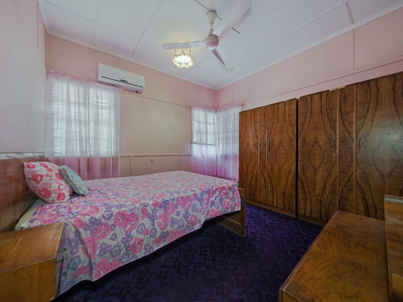 18 Glading Street, Manly West QLD 4179