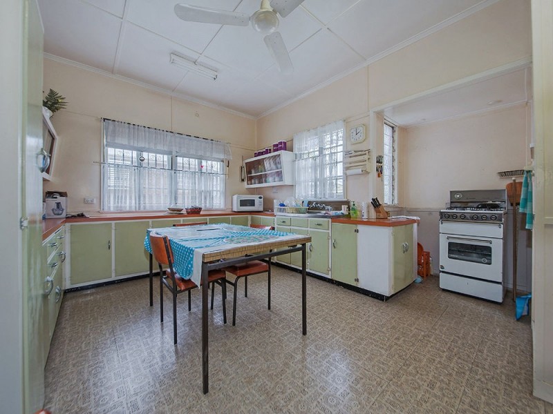 18 Glading Street, Manly West QLD 4179