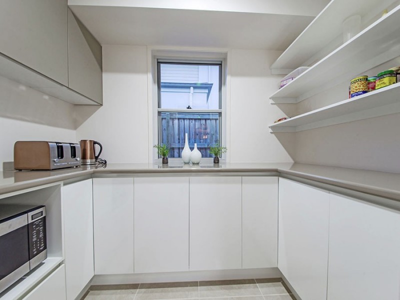 21 Gardenia Place, Wakerley QLD 4154