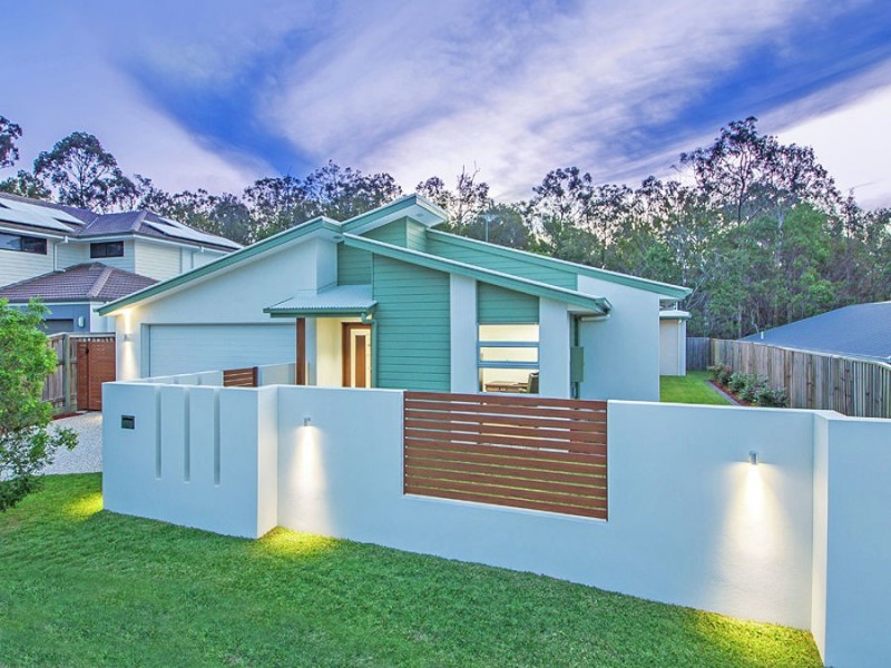 21 Gardenia Place, Wakerley QLD 4154