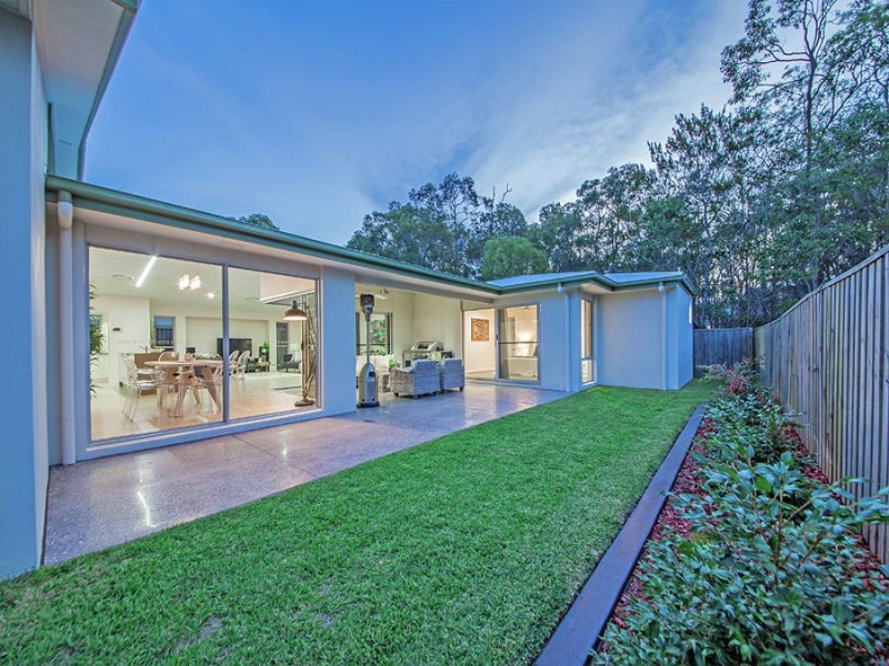 21 Gardenia Place, Wakerley QLD 4154