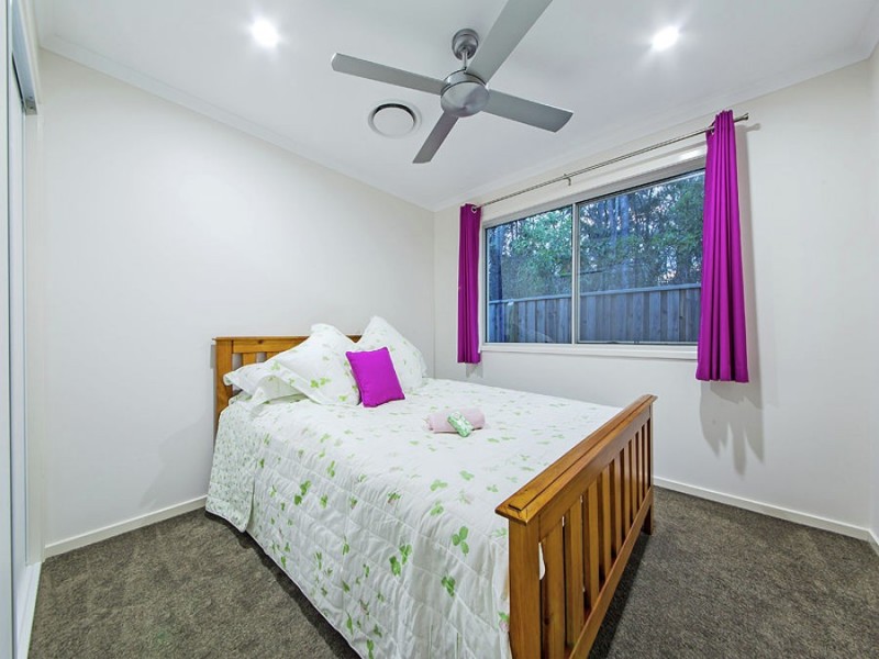 21 Gardenia Place, Wakerley QLD 4154