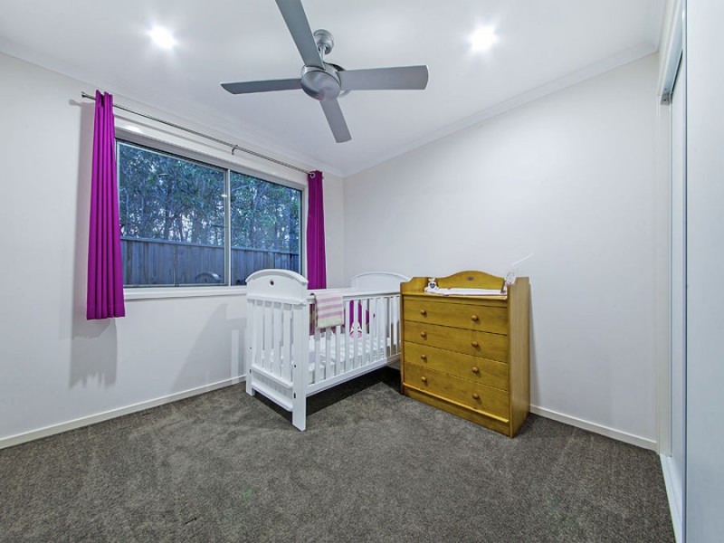 21 Gardenia Place, Wakerley QLD 4154