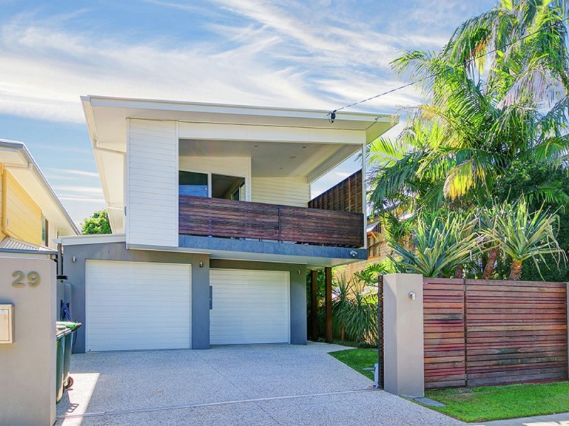 29 Coolana Street, Lota QLD 4179