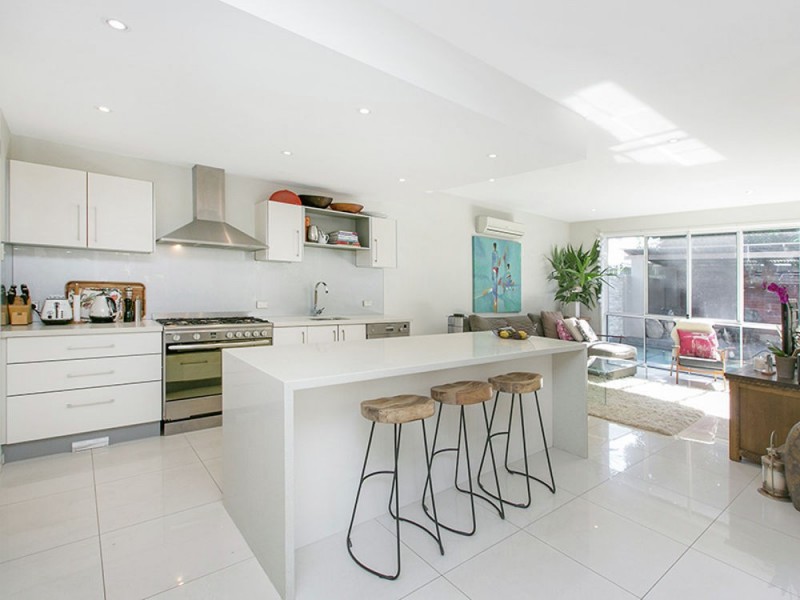 29 Coolana Street, Lota QLD 4179