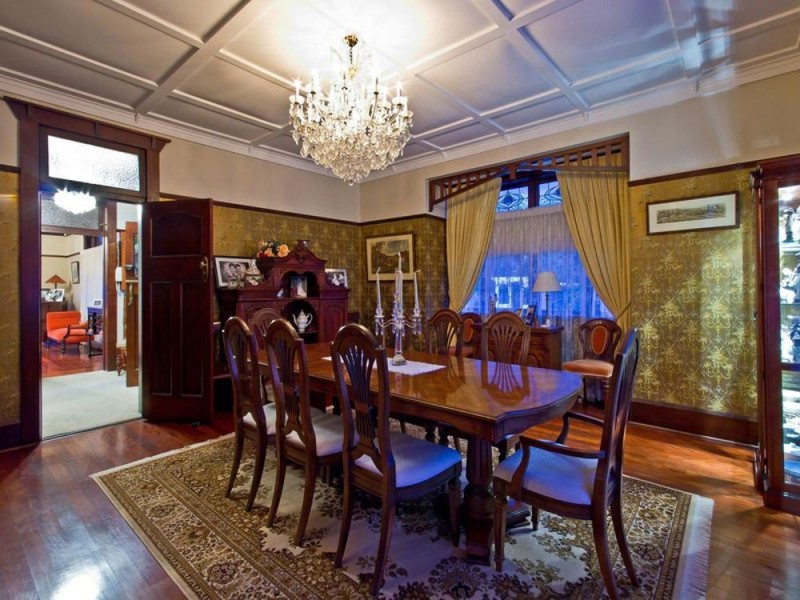 84 Alkoomie Street, Wynnum QLD 4178