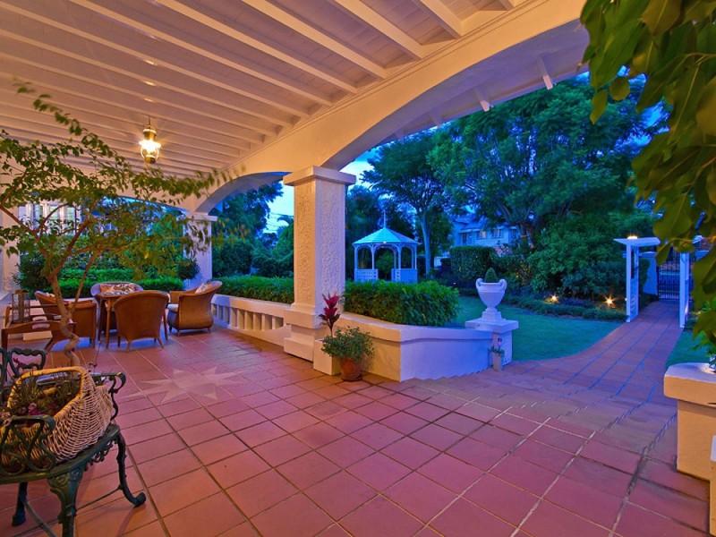 84 Alkoomie Street, Wynnum QLD 4178