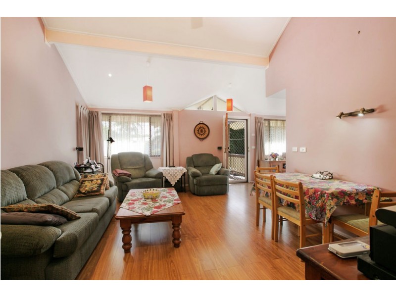 36 Southwick St, Wynnum QLD 4178