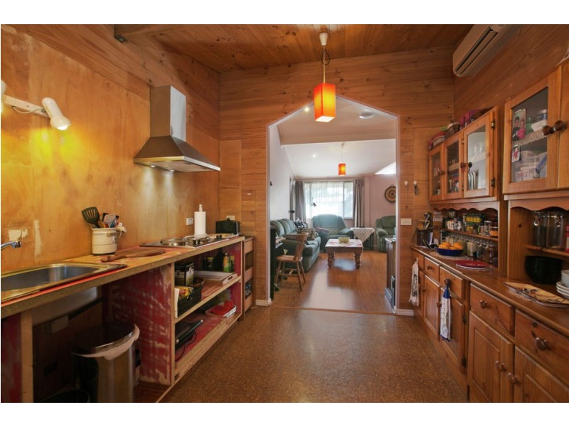 36 Southwick St, Wynnum QLD 4178