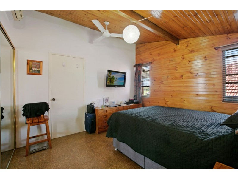 36 Southwick St, Wynnum QLD 4178