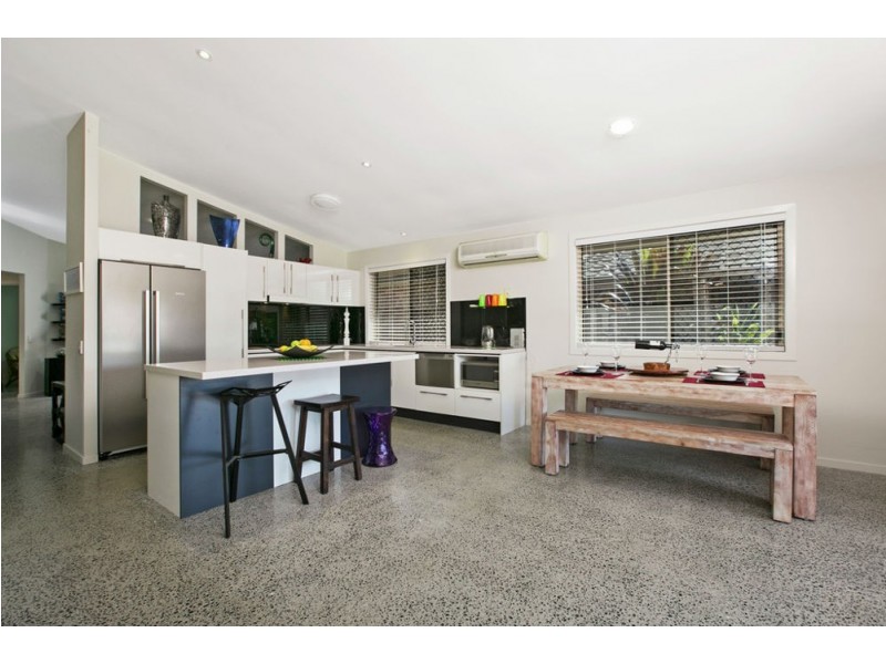 52 Matthews Way, Wakerley QLD 4154