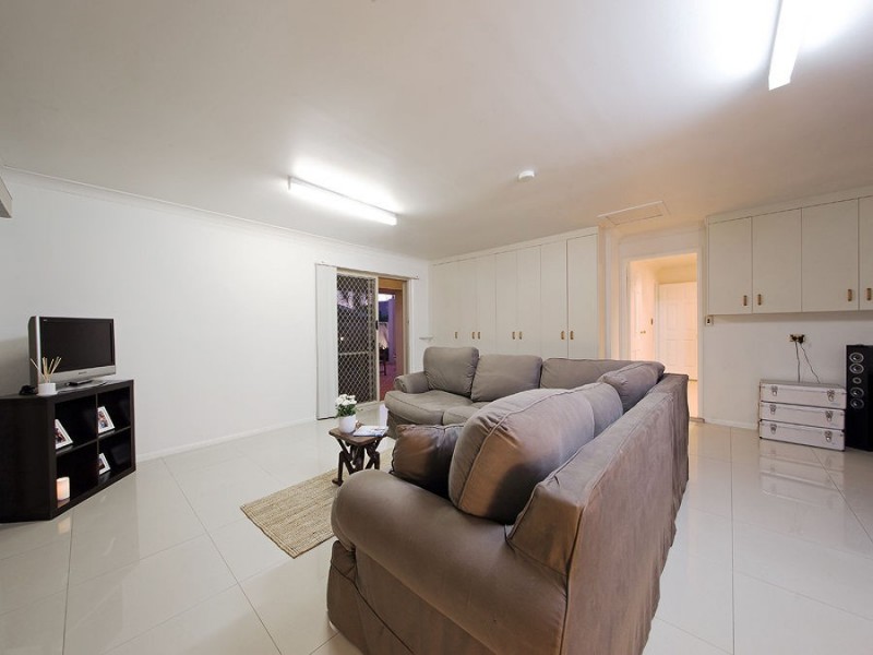 19 Balgowlah St, Wakerley QLD 4154