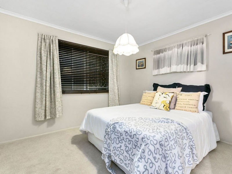 12 Allawah Street, Albany Creek QLD 4035