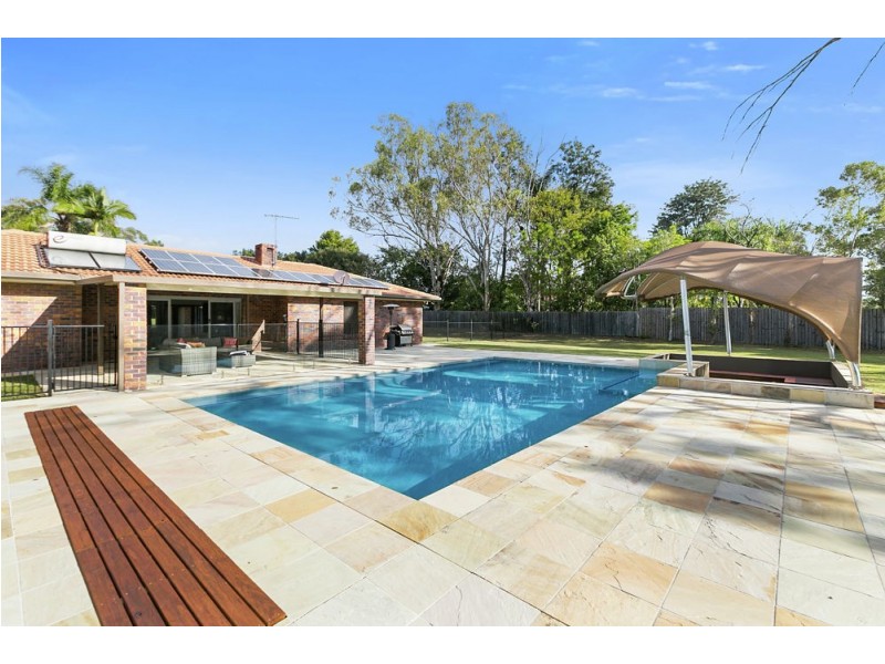 17 Stanley Street, Capalaba QLD 4157