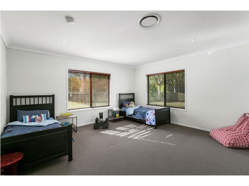 17 Stanley Street, Capalaba QLD 4157