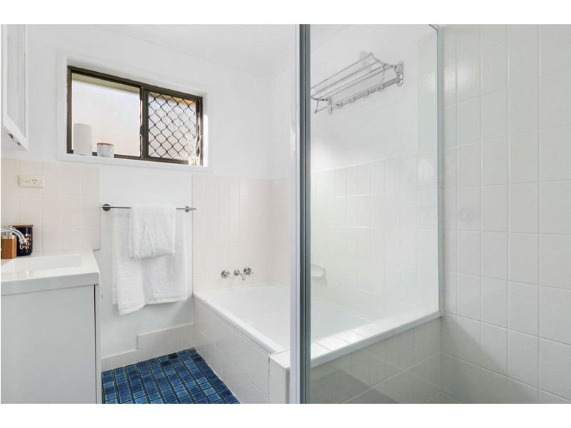 144 Alastair Street, Lota QLD 4179