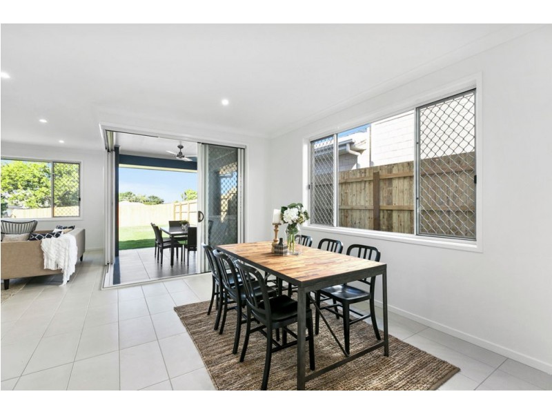89 Wynnum N Rd, Wynnum QLD 4178