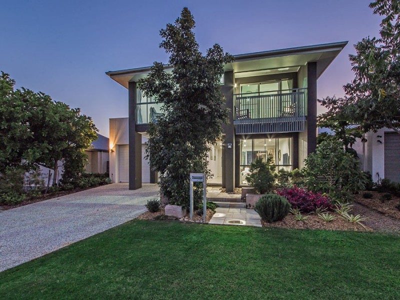 5 Esk Cres, Wakerley QLD 4154