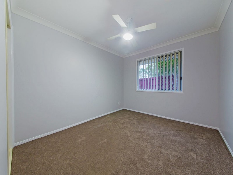 43 Olsen Cres, Wakerley QLD 4154