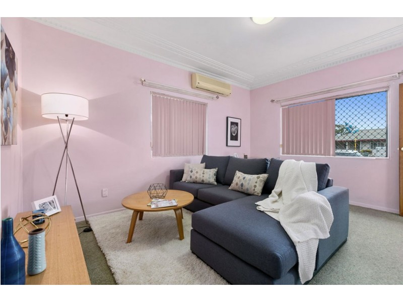 67 Whites Road, Manly West QLD 4179