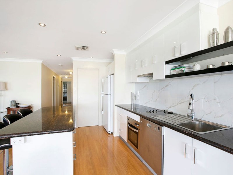 46 MacDonald St, Lota QLD 4179