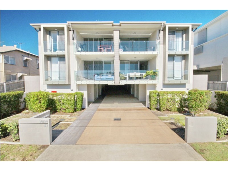 6/52 Yamboyna Street, Manly QLD 4179