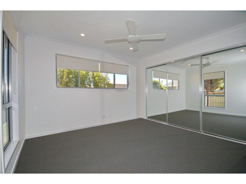 17 Sunflower Street, Wynnum QLD 4178
