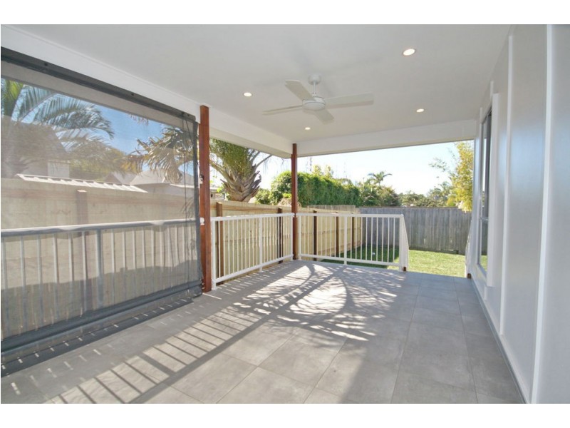 17 Sunflower Street, Wynnum QLD 4178