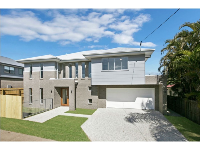 4 Blackwood Rd, Manly West QLD 4179