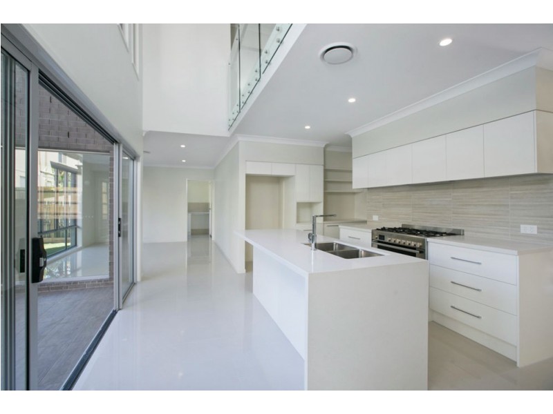 4 Blackwood Rd, Manly West QLD 4179