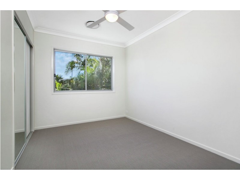 4 Blackwood Rd, Manly West QLD 4179
