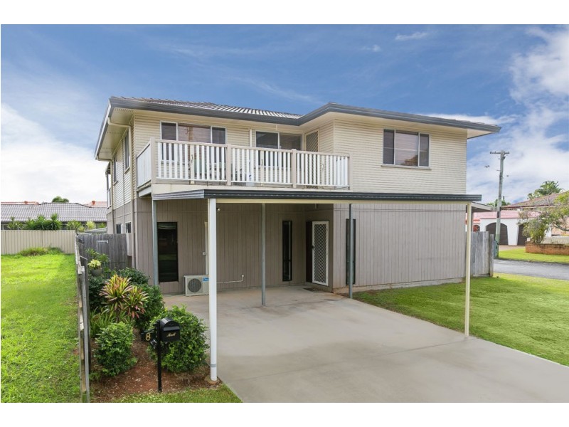 8 Iffley Street, Wynnum West QLD 4178