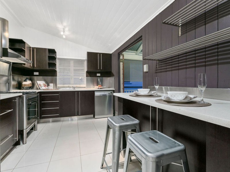 40 Moreton Avenue, Wynnum QLD 4178