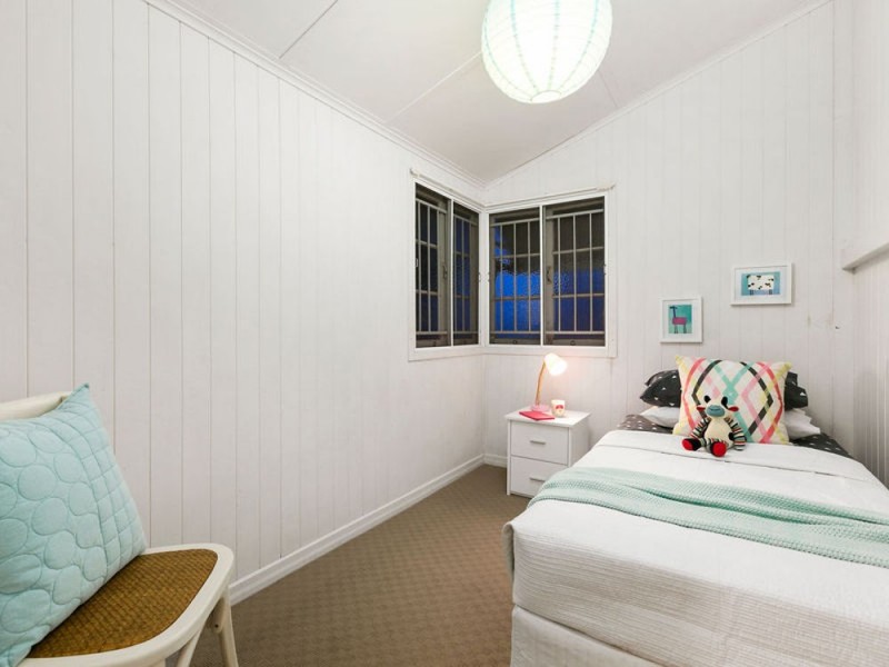 40 Moreton Avenue, Wynnum QLD 4178