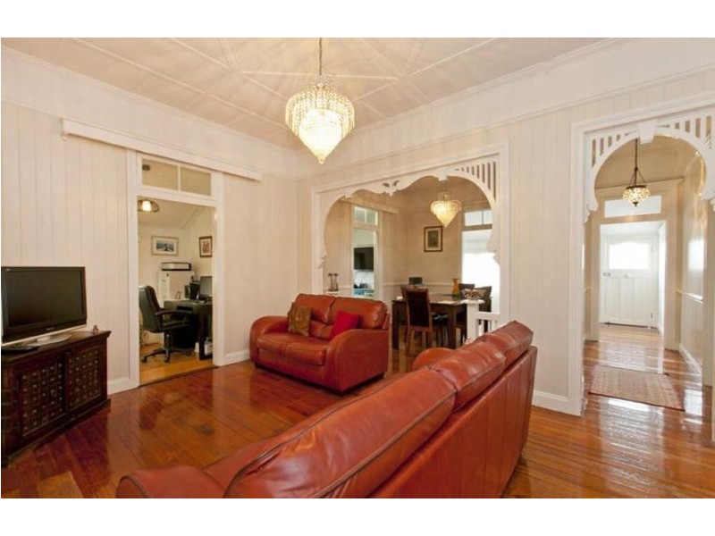 155 Mountjoy Terrace, Manly QLD 4179