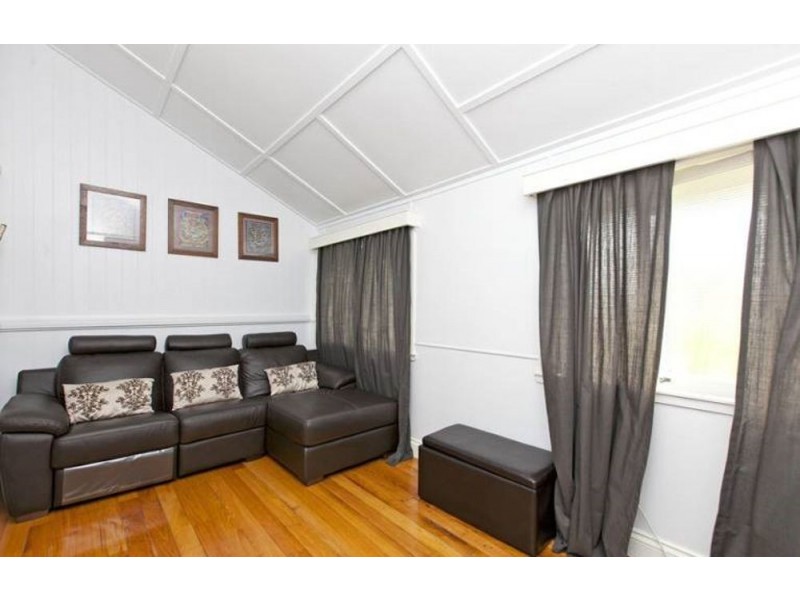 155 Mountjoy Terrace, Manly QLD 4179
