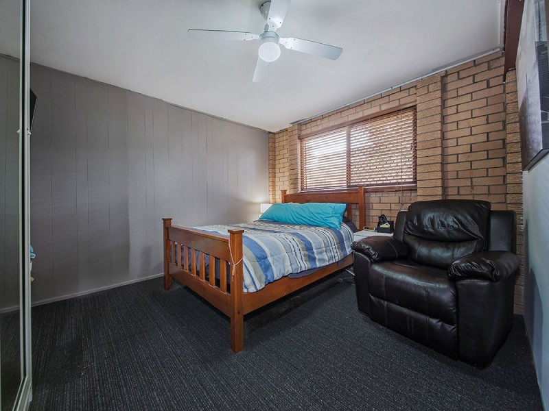 63 Duncan Street, Wynnum West QLD 4178