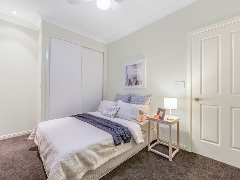 741 Esplanade, Lota QLD 4179