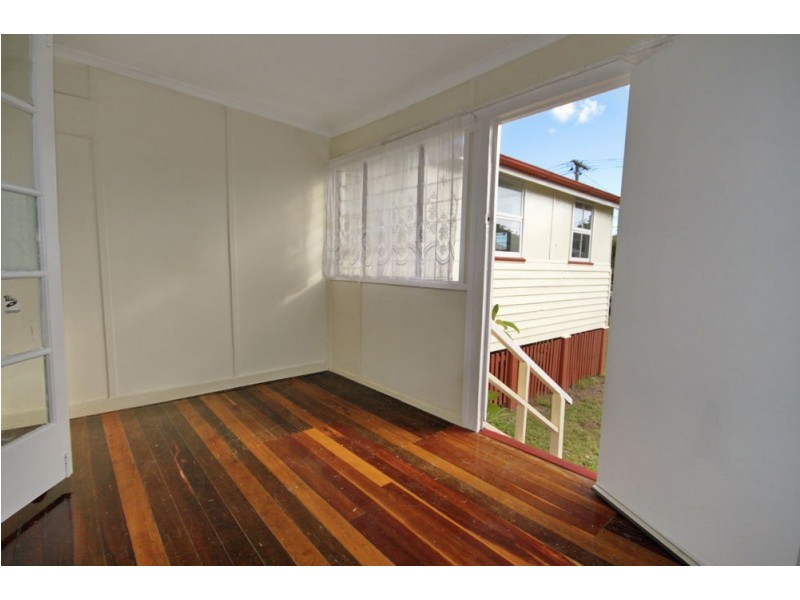 130 Selina Street, Wynnum QLD 4178