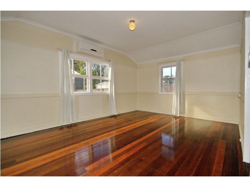 130 Selina Street, Wynnum QLD 4178