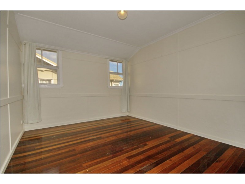 130 Selina Street, Wynnum QLD 4178